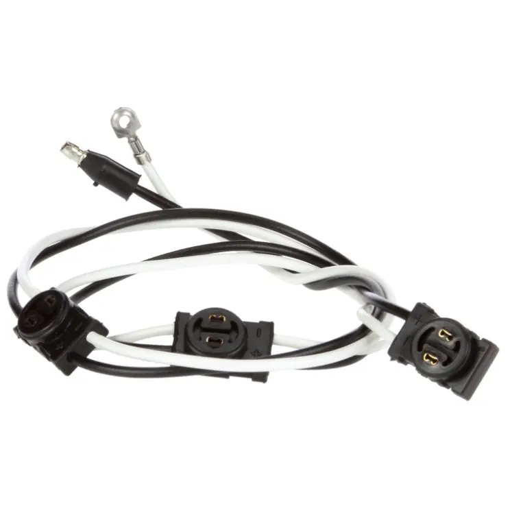 Worldwide Shipping Truck-Lite 27.5 in. 3 Plug 16 Gauge Marker Clearance Identification Harness with Fit N Forget M/C and .156 Bullet Ring Terminal - 94898