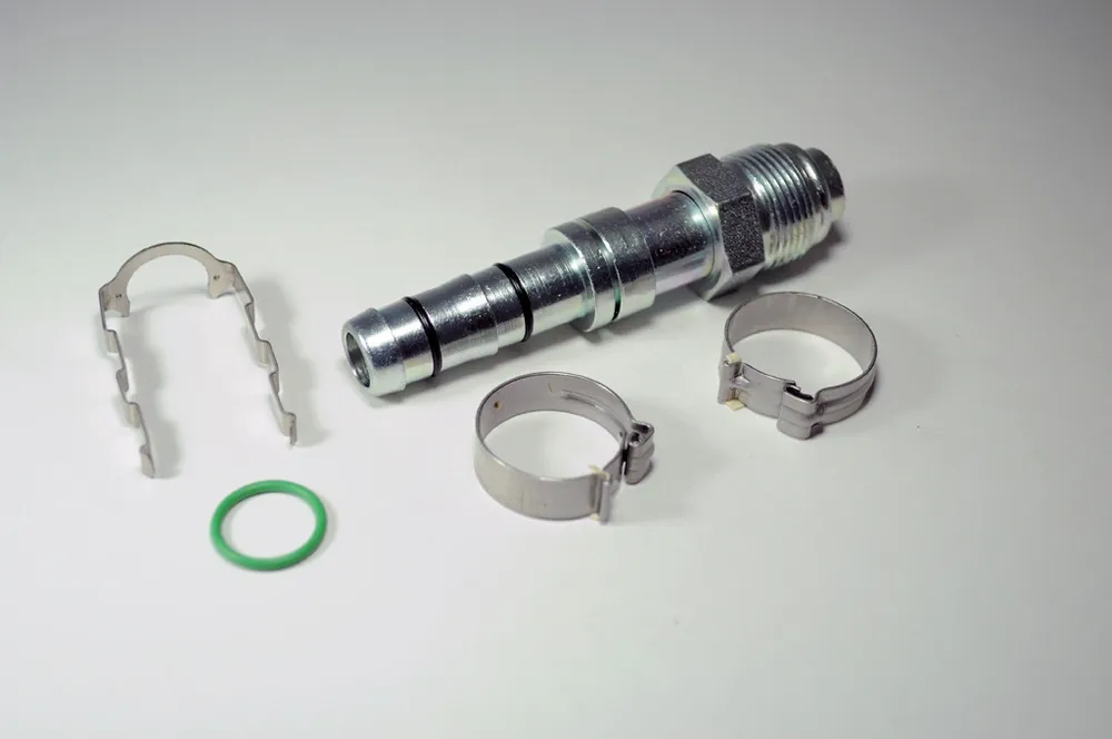 One Day Deal Red Dot Straight Male O-Ring E-Z Clip Fitting Kit #10 - 70R8301