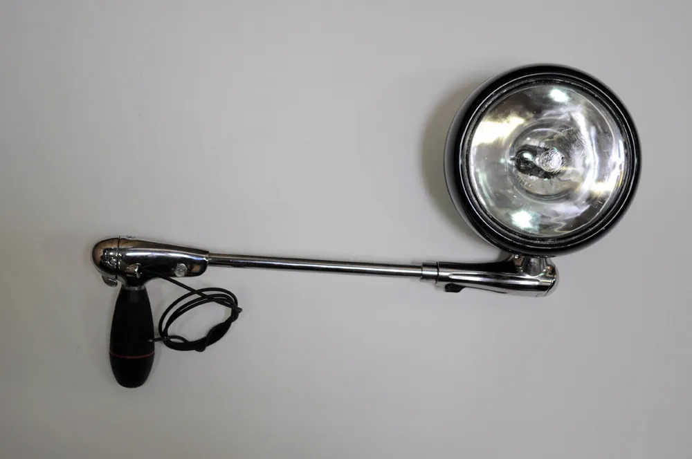 Weekend Sale Unity 325 Series 6-Inch Round Spotlight - 325V-0002