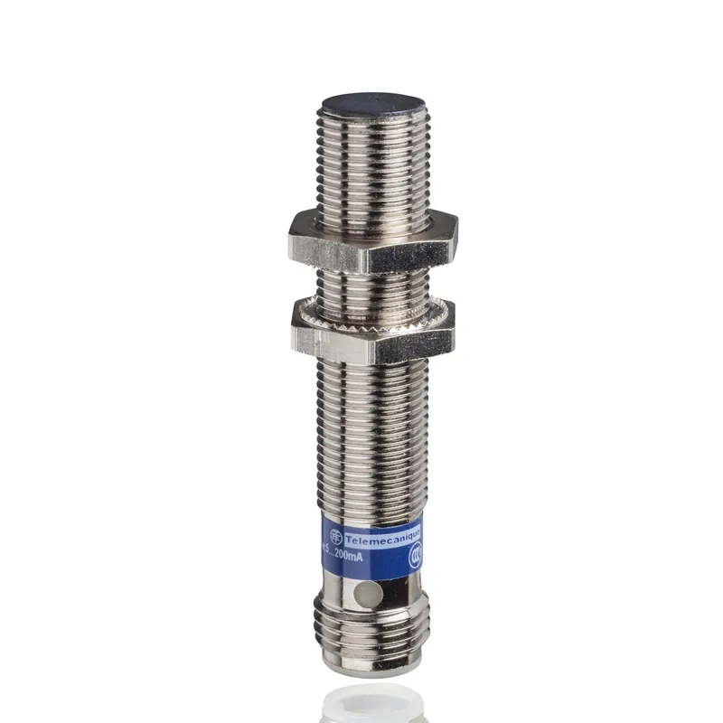 Crafted inductive sensor XS1 M12, L61mm, brass, Sn2mm, 12..24VDC, M12